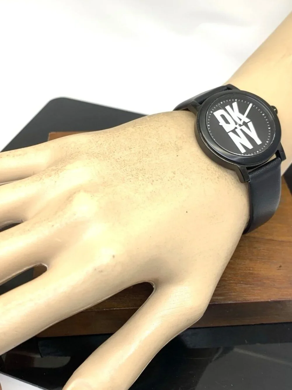 DKNY Women's Watch NY6619 Soho D Quartz White Black Dial Leather Strap 34mm